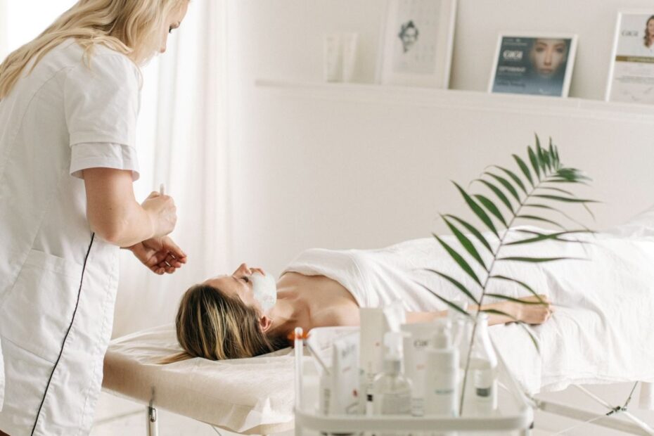 Institut beauté : 5 idées reçues qui vous trompent