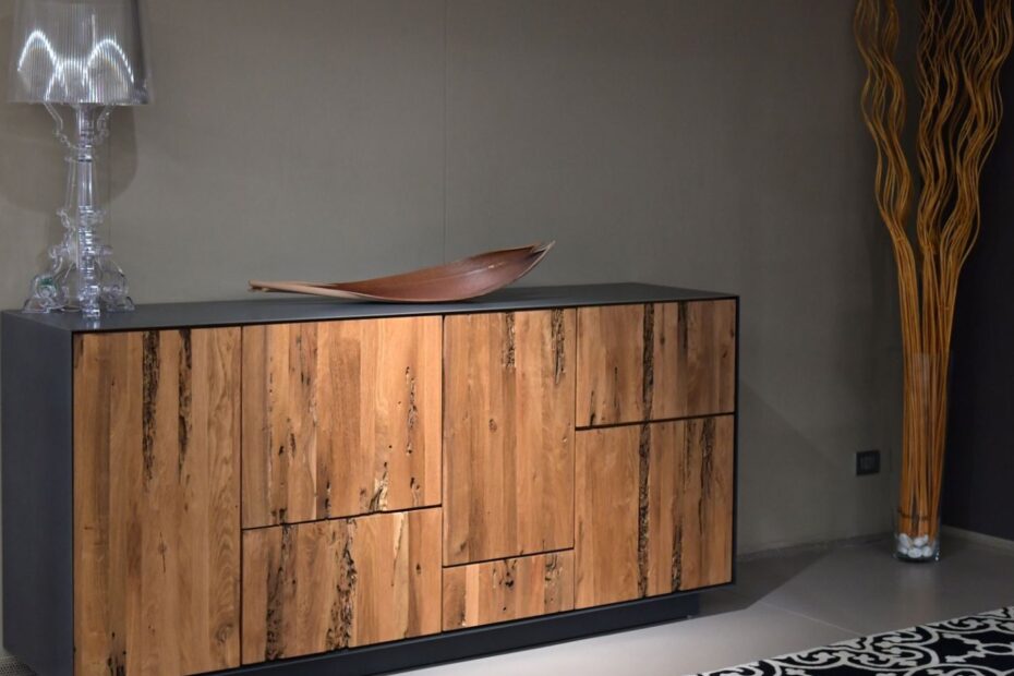 Meuble design Made In Design : sélection et services
